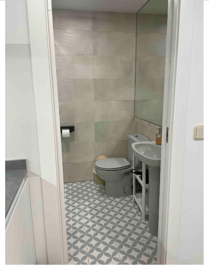 Madrid Villa Suites Bianco Extérieur photo